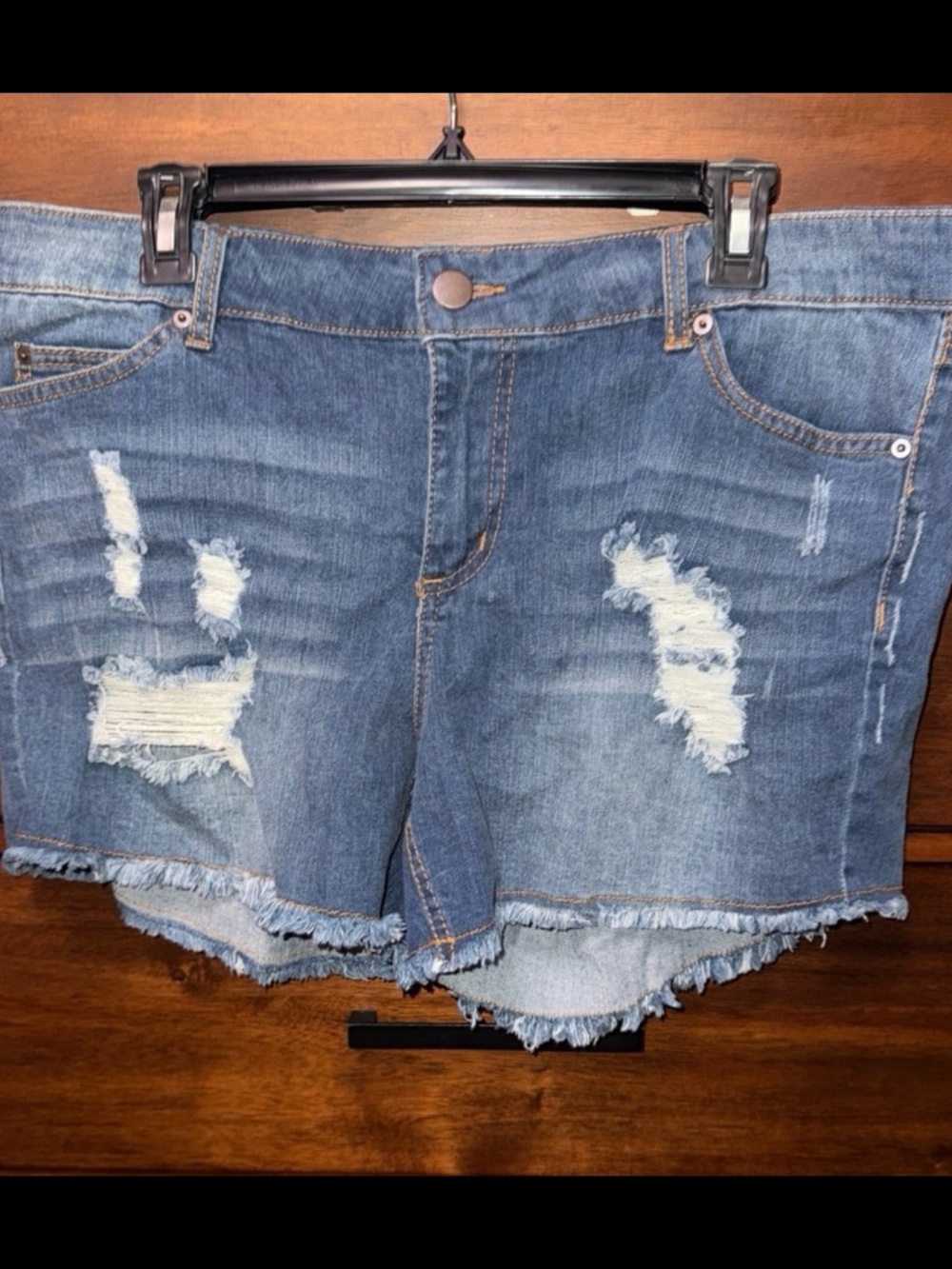 Forever 21 | Dark Wash Distressed Denim Shorts